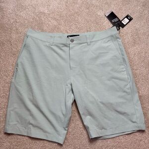 Travis Mathew blue on a boat Hybrid Shorts men’s nwt 38